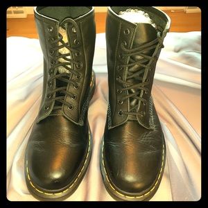 NWT PERFECT CONDITION! Dr. Marten’s